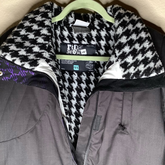 RIDE SNOWBOARDS XL BLACK SKI JACKET - Picture 4 of 8